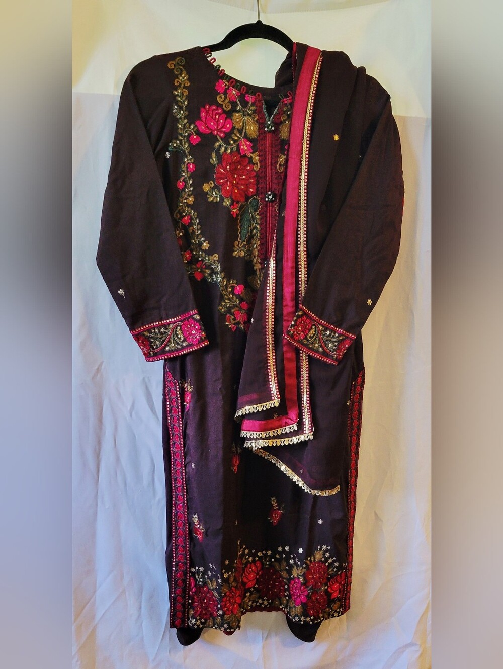 PAKISTANI Kameez Shalwar & Dupatta Set